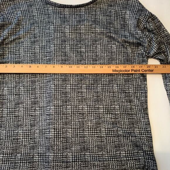 BOBEAU drop sleeves V-back black white plaid hounds tooth small pullover top - Picture 9 of 9